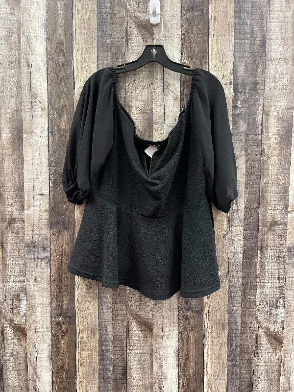 Top Short Sleeve By Shein In Black, Size: 2x